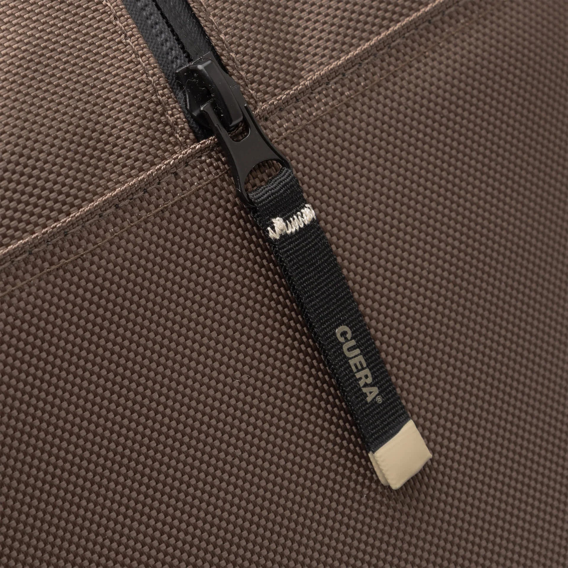 Oncourt Bagpack Small - Walnut